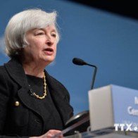 Chủ tịch Fed: Có thể sẽ tăng lãi suất cơ bản sớm hơn dự kiến