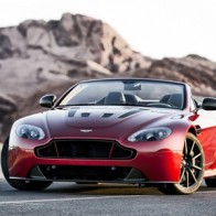 Xe mui trần Aston Martin V12 Vantage S Roadster trình làng