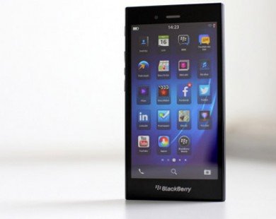 Đánh giá Z3 - điện thoại BlackBerry giá mềm, hỗ trợ Android