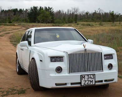 Biến Mercedes-Benz 190E thành Rolls-Royce Phantom với 3.000 USD