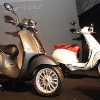 Vespa Sprint tại Thái Lan có giá từ 65 triệu đồng