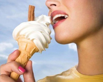 Cho trẻ ăn kem: Tác hại ít người nghĩ đến