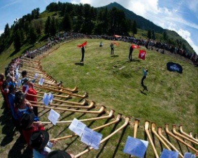 Festival kèn Alphorn quốc tế tại Thụy Sĩ