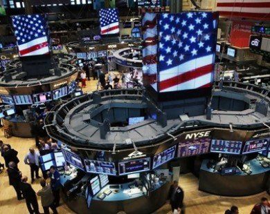 Các cổ phiếu chủ lực ở thị trường chứng khoán Mỹ giảm mạnh