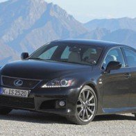 Xe sang Lexus IS F chỉ còn là đồ thừa