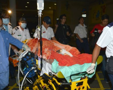 Tỷ phú Hong Kong tử vong do nút chai champagne bắn vào đầu
