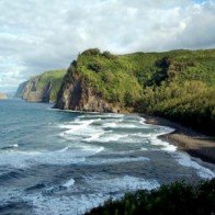 Bãi biển cát đen - "Đặc sản" tuyệt vời của quần đảo Hawaii