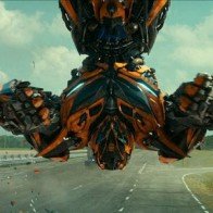 Transformers 4 cán mốc doanh thu 1 tỷ USD trên toàn cầu