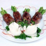 Cách làm món bò cuộn măng tây