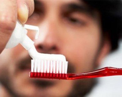 Những chất độc hại có thể có trong kem đánh răng