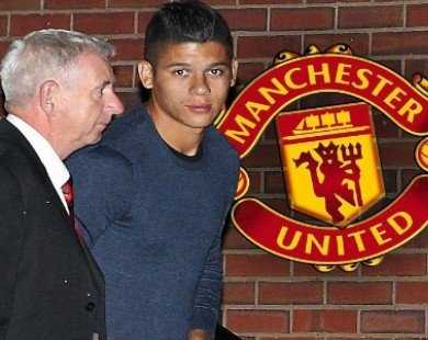 Marcos Rojo đã có mặt ở Manchester United
