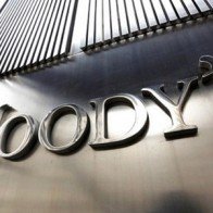 Moodys hạ mức tín nhiệm của bốn ngân hàng lớn tại Nam Phi