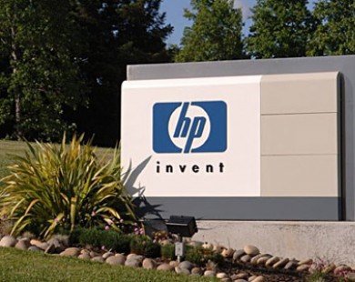 Doanh thu của tập đoàn HP tăng lần đầu tiên trong ba năm