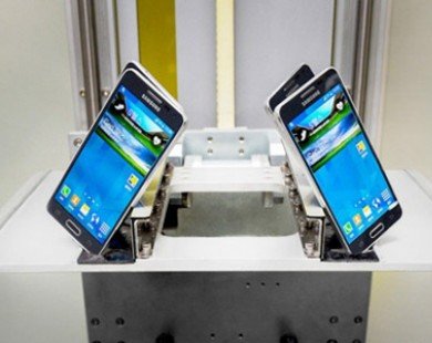 Quy trình sản xuất smartphone vỏ nhôm Galaxy Alpha