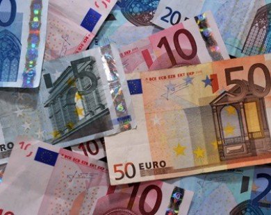 Số liệu bi quan về nền kinh tế Đức gây sức ép lên đồng euro
