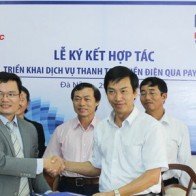 Miền Trung triển khai dịch vụ thanh toán tiền điện qua Payoo