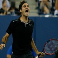 Roger Federer 3-2 Geal Monfils: Tàu tốc hành trở về từ “cõi chết”