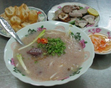 4 món ăn được ưa thích nhất Sài Gòn trong mùa mưa