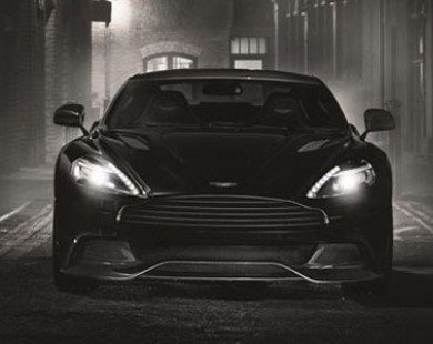 Ngỡ ngàng trước vẻ đẹp của Aston Martin Vanquish Carbon Edition