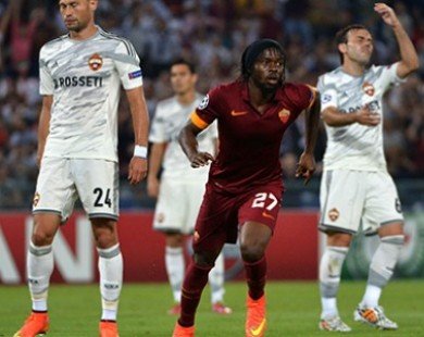 Sao Roma nổ tung trời sau cú đúp vào lưới CSKA Moskva