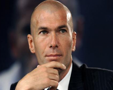 Zidane có thể bị cấm hành nghề trong 6 tháng