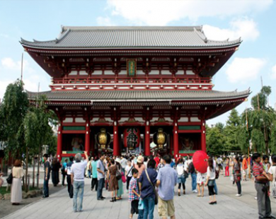 Nhật mở rộng chính sách miễn thuế cho du khách
