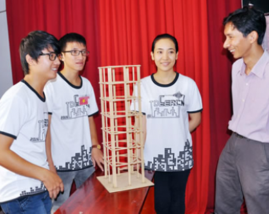 Việt Nam vô địch thiết kế mô hình nhà chống động đất