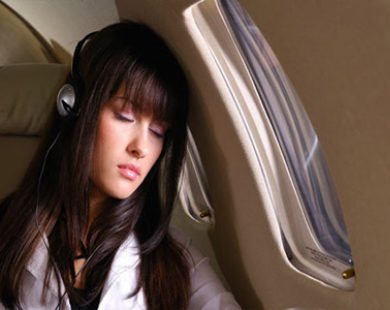 10 điều cấm kỵ khi đi máy bay bạn cần biết
