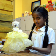 Cô bé 9 tuổi mở quán cà phê độc đáo tại Sài Gòn