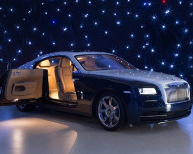 Chiêm ngưỡng cận cảnh Rolls-Royce Wraith xuất hiện lần đầu tiên tại Việt Nam