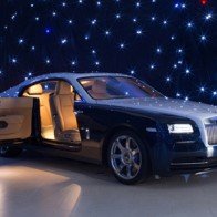 Chiêm ngưỡng cận cảnh Rolls-Royce Wraith xuất hiện lần đầu tiên tại Việt Nam