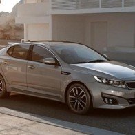 Kia Optima tiết kiệm nhiên liệu "bằng xương bằng thịt" xuất hiện