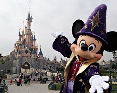Walt Disney huy động 1,3 tỷ USD để trợ cứu Euro Disney