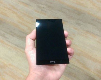 Tấm viền siêu mỏng của mẫu HTC lạ xuất hiện tại Việt Nam
