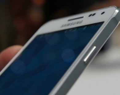 Galaxy A7 có màn hình 1080p, Galaxy A5 ra mắt tháng Mười
