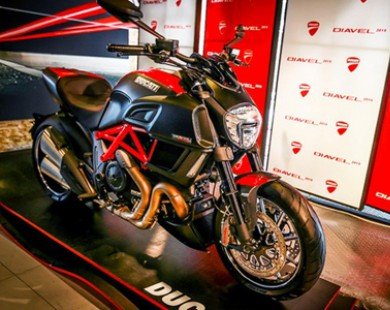 Ducati Diavel 2015 chính thức bán tại VN giá hơn 600 triệu