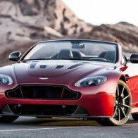 Aston Martin ăn nên làm ra nhưng vẫn chưa có lời