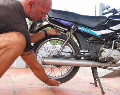 Học Tây ba-lô cách mua xe máy cũ ngon bổ rẻ ở Việt Nam