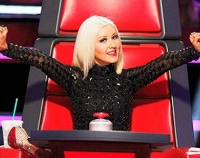 Christina Aguilera trở lại làm huấn luyện viên The Voice Mỹ
