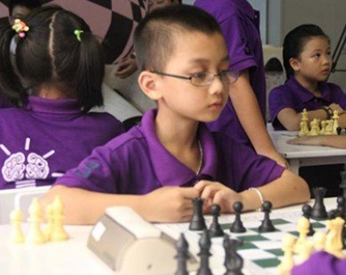 Nữ kiện tướng thế giới mở lớp học cờ vua thông minh