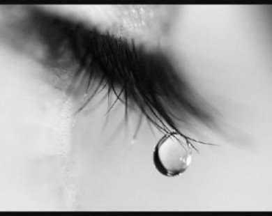 Đừng bao giờ làm người phụ nữ bạn yêu phải khóc…