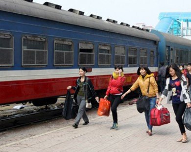 Ga Hà Nội công bố kế hoạch chạy tàu Tết Ất Mùi 2015