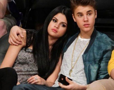 Justin Bieber và Selena Gomez lại gây sốc với tin tái hợp
