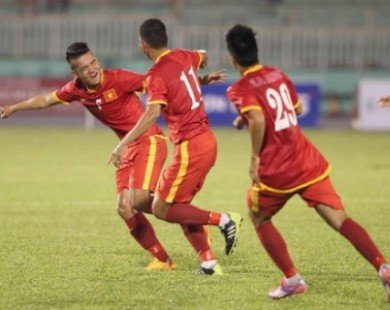 Tuyển Việt Nam hạ U23 Bahrain 3-0 trong trận cầu 
