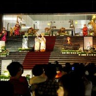 Khai trương triển lãm tranh thêu tay - XQ tại Hạ Long