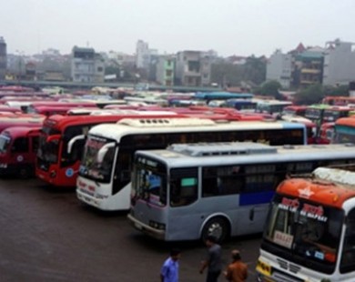 Doanh nghiệp vận tải ở Hà Nội chỉ giảm giá khi bị nhắc nhở