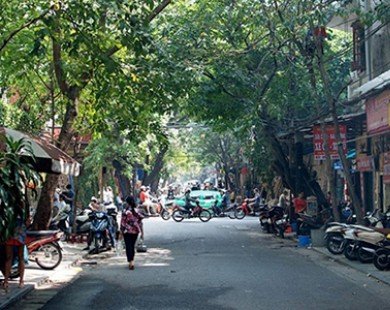 Khách Tây tiết lộ bí quyết shopping ở Hà Nội