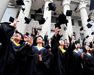 Năm 2014, có hơn 16.500 sinh viên Việt Nam theo học tại Mỹ