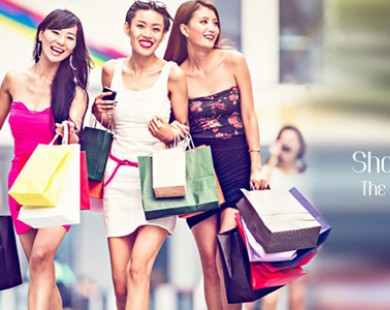 Người dân Singapore mua sắm trực tuyến 