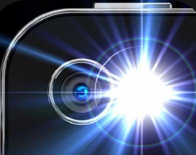 Đèn pin smartphone: Không hề miễn phí và rất nguy hiểm